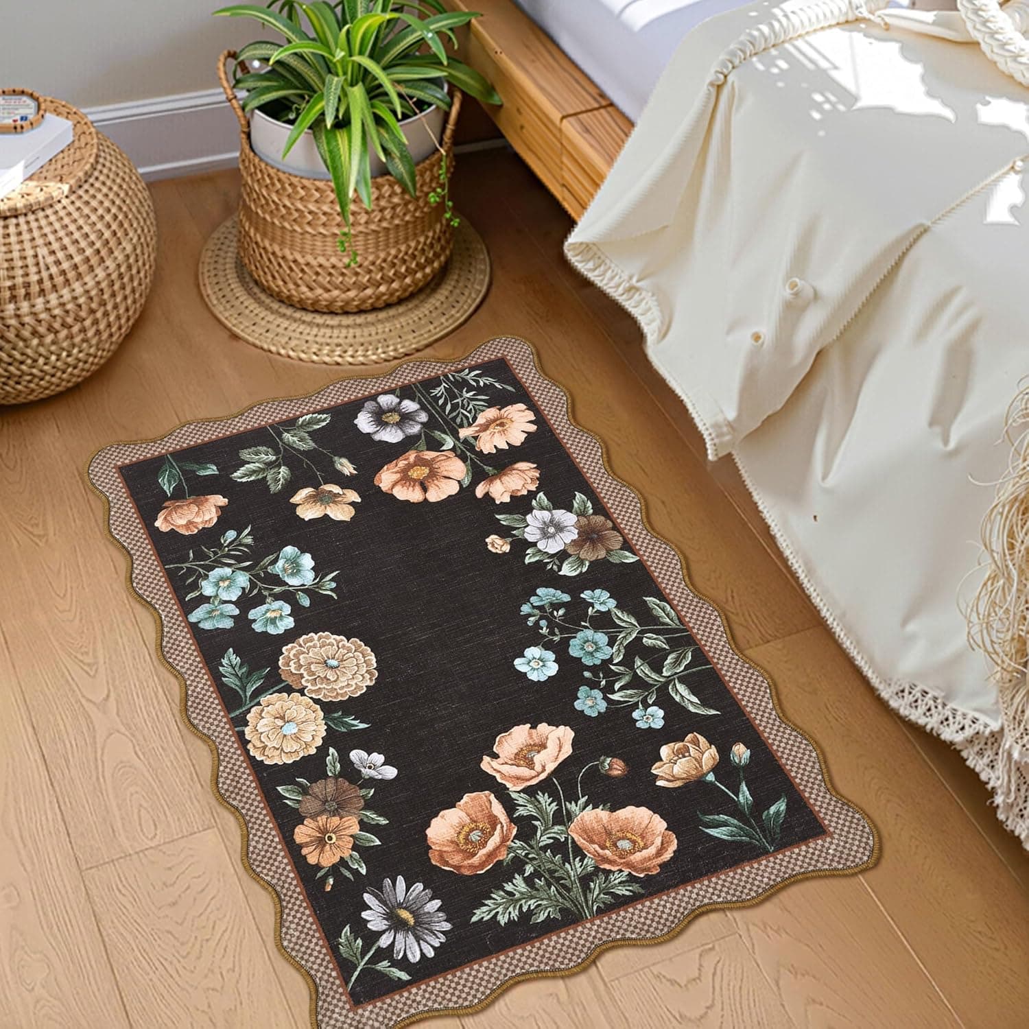GarveeHome Floral Scalloped Entryway Rug, 2x3 Washable Boho Small Area Rug Non-Slip Low-Pile Indoor Front Door Mat Soft Throw Carpet for Entrance, Bedroom, Kitchen, Bath, Black